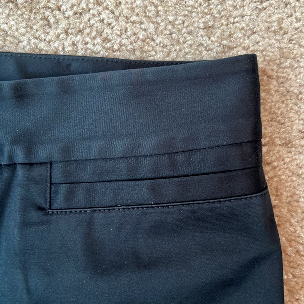 Lafayette 148 New York Cropped Pants - Picture 4 of 7